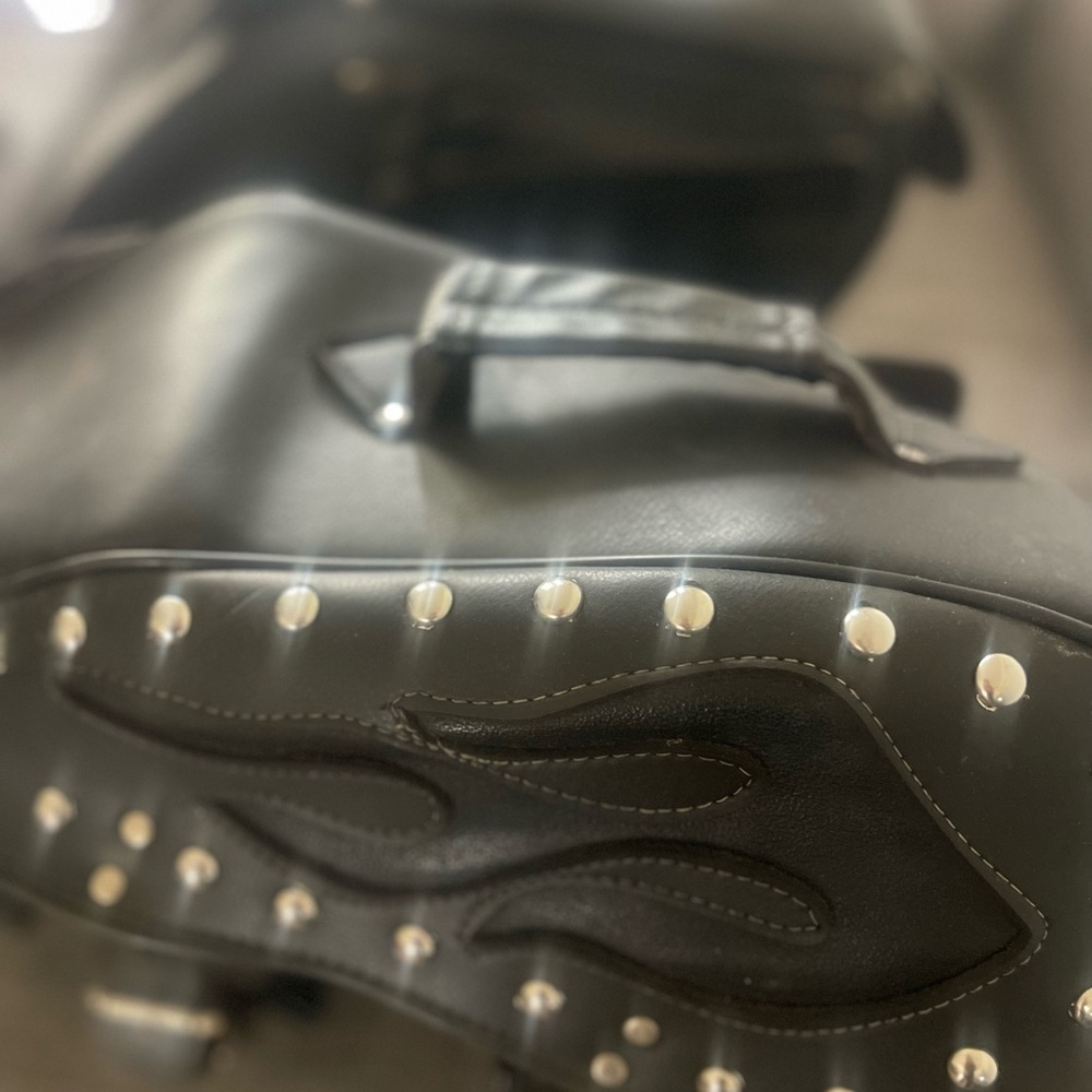Worn Black Motorcycle Saddlebags – Leather Look – Universal Fit